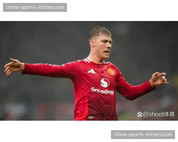 TA专访霍伊伦:谈论在曼联的适应过程与偶像伊布拉希莫维奇 TA专访霍伊伦:谈论在曼联的适应过程与偶像伊布拉希莫维奇